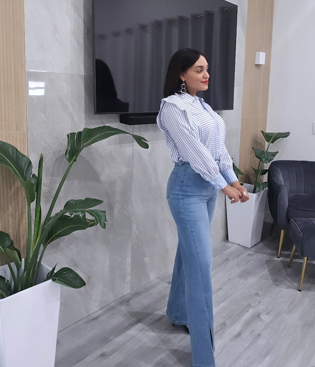 High Waist Open Leg Jean