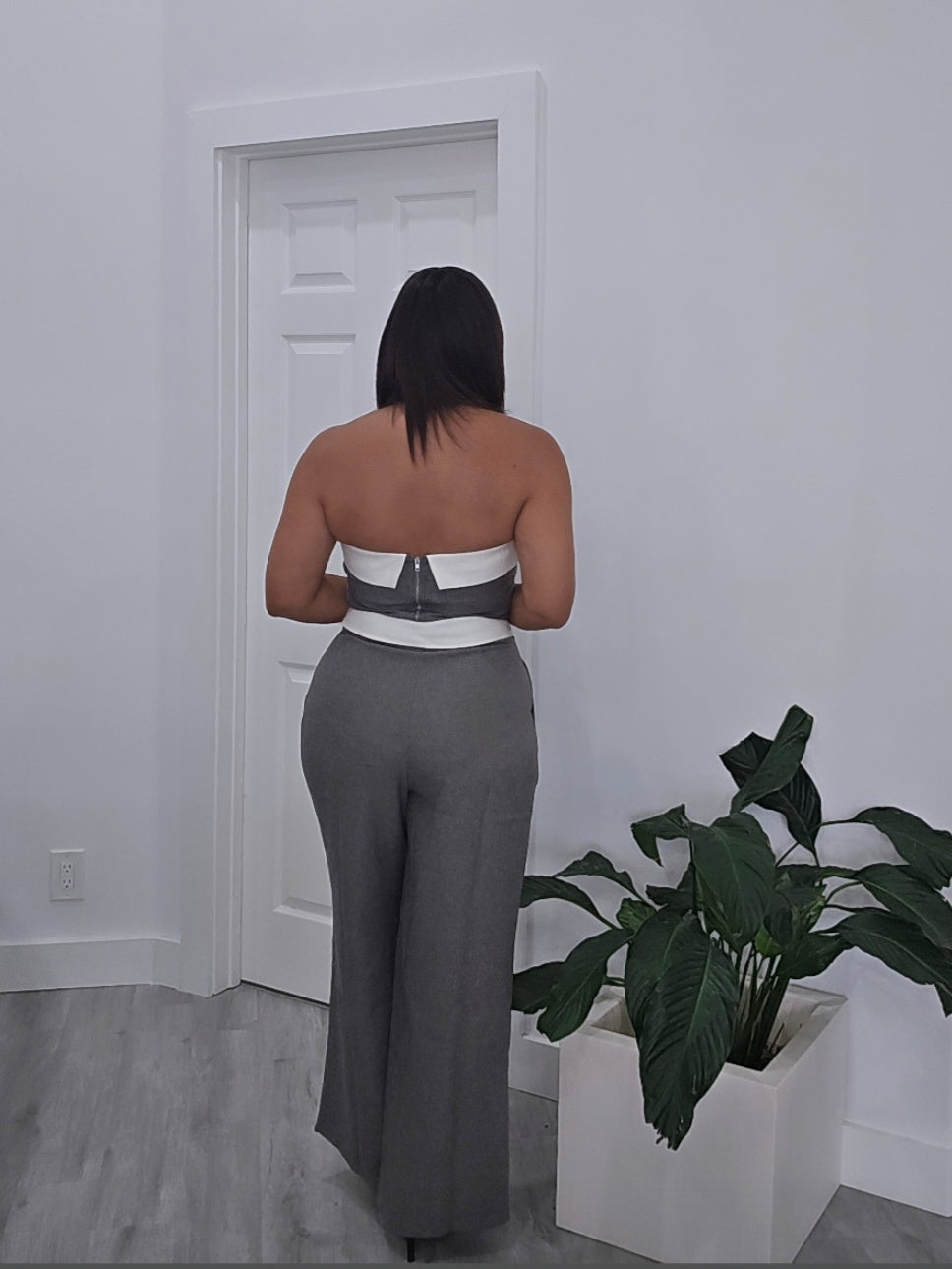 Grey & White Crop Pants Set